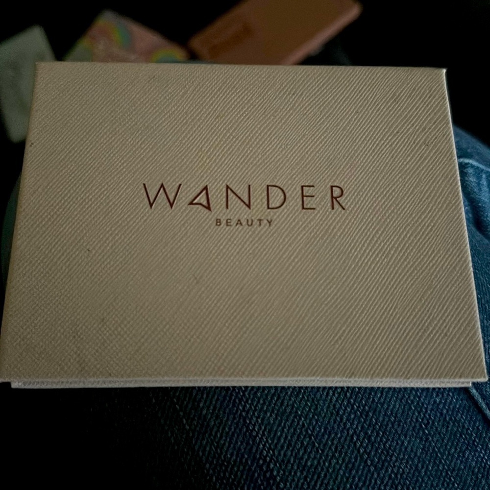 Wander Beauty face and eye pallet